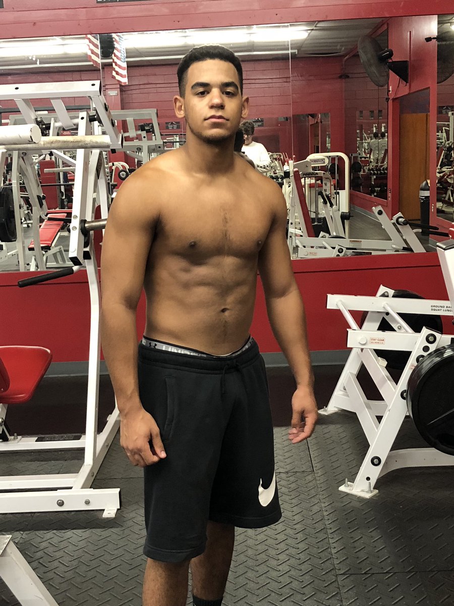 Desmccord's tweet photo. Today marks 3 months of the grind. So many times i just wanted to give this up. Thanks @React_cX &amp; @GavinMF_Richert for keeping me on track. 135—>150—>160—>170, We can only go up from here. #Neverquit https://t.co/gOPPzFWXhI
