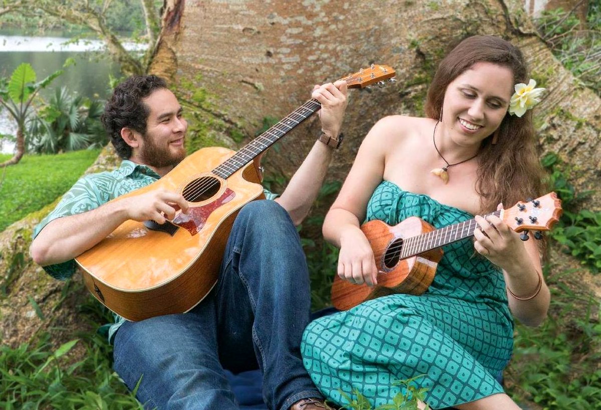 pakelelive's tweet photo. This week on Pakele Live, we're hosting a single release show with Kailua Moon. The single? Mae Loebenstein's "Aia La O Pele"! Join us at @Willows_Hawaii Thurs, Oct. 18, 6:30-8:30pm, or watch live on YouTube on the @Channel808 pg at https://t.co/VjiYurJTG8 https://t.co/h5qpCDL7Cc