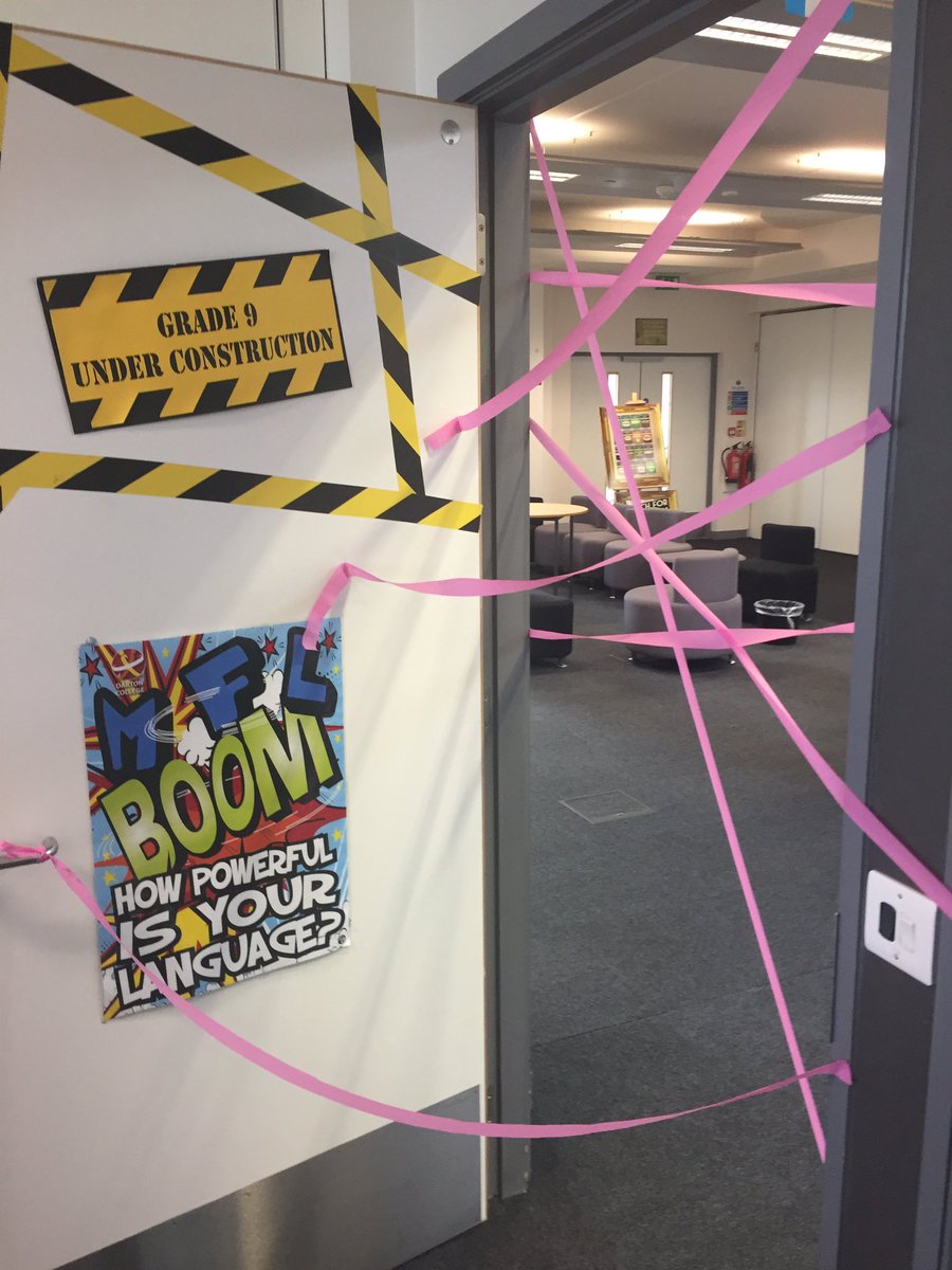 _HannahGregory_'s tweet photo. My students escaped my assessment prep escape room! I’m not sure how I’m ever going to live up to this lesson again-they loved it ☺️ #mfltwitterati https://t.co/QCsoofkhJ8