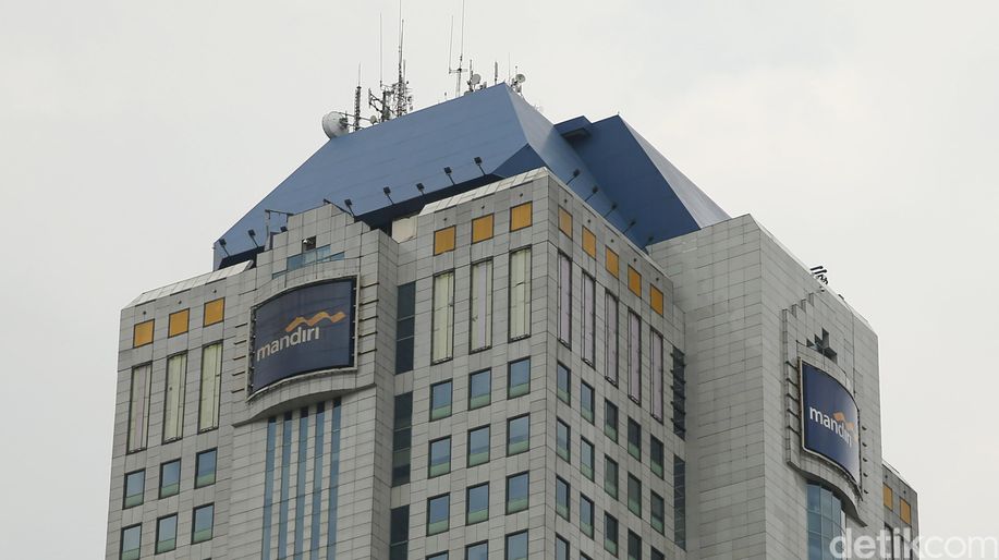 detikcom's tweet photo. Naik 20%, Laba Bank Mandiri Tembus 18 Triliun https://t.co/IBVthDRXbf via @detikfinance https://t.co/wDk0IGt2Qk