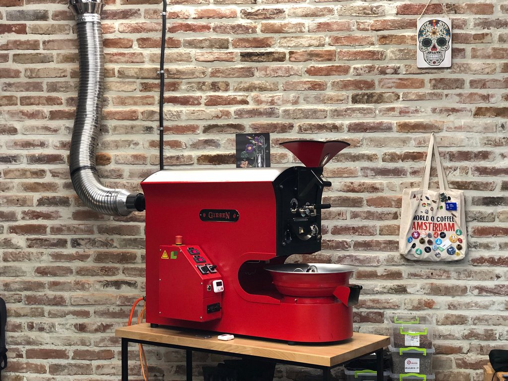 GiesenRoasters's tweet photo. Red W1M on fire 🔥

(📷 @dmitry_rozental)

#Giesencoffeeroasters #coffeeroaster #specialtycoffee #coffeelove #coffee https://t.co/3cJaYjxTvl