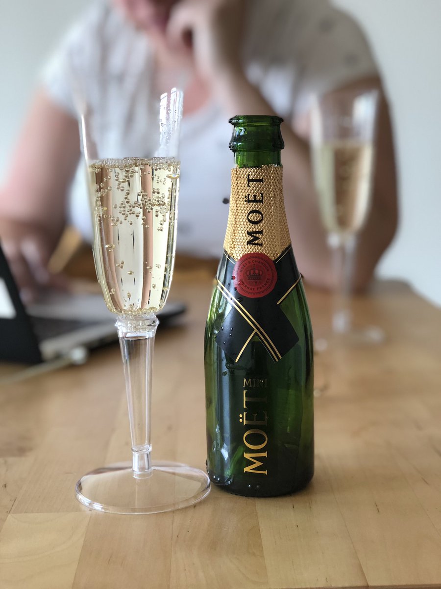 hackastory's tweet photo. We strongly believe in celebrating success and good times with your team. That’s why today we had a good glass of #moët champagne! #celebrategoodtimes #futureofjournalism #hackastory https://t.co/3c9H1GF8Im