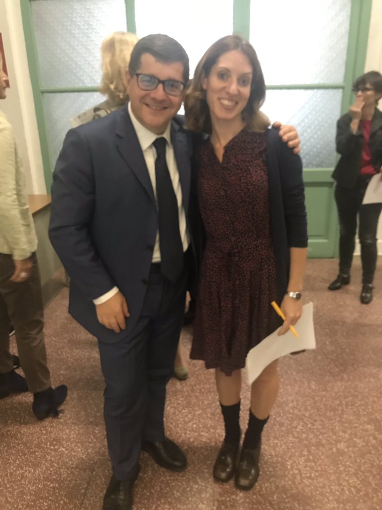 elisa_fmd's tweet photo. I volti di #CSFirstDay @GoogleForEdu #growwithgoogle @fmdigitale @MirtaMichilli @giulianosal @AlfonsoHMolina @DiegoCiulli https://t.co/OIVQph99ZC