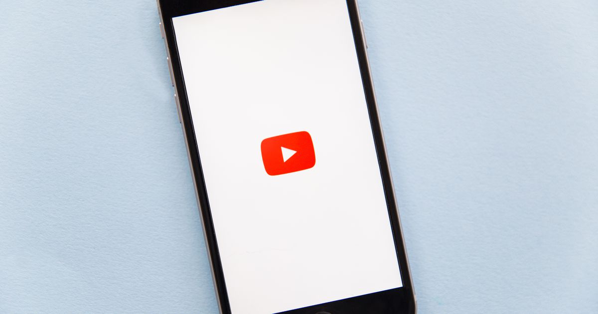 Kbit_co's tweet photo. YouTube is down, please don't call the police https://t.co/HfAj7q2LAL https://t.co/K838Cca3Ym