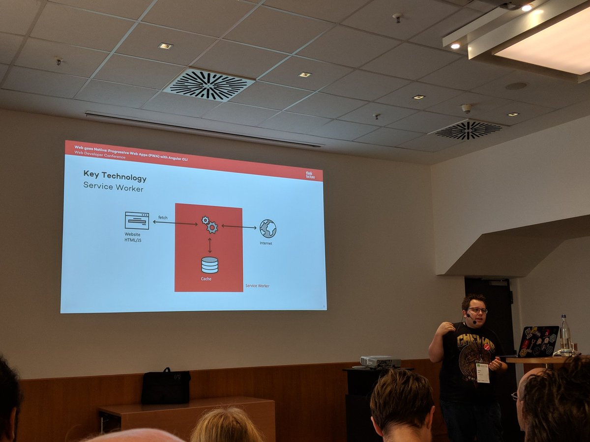gdoroschenko's tweet photo. Progressive Web Apps with #Angular CLI von @steffenjahr auf @wdc_conference #pwa #webdc18 https://t.co/G3jzA1jOBw