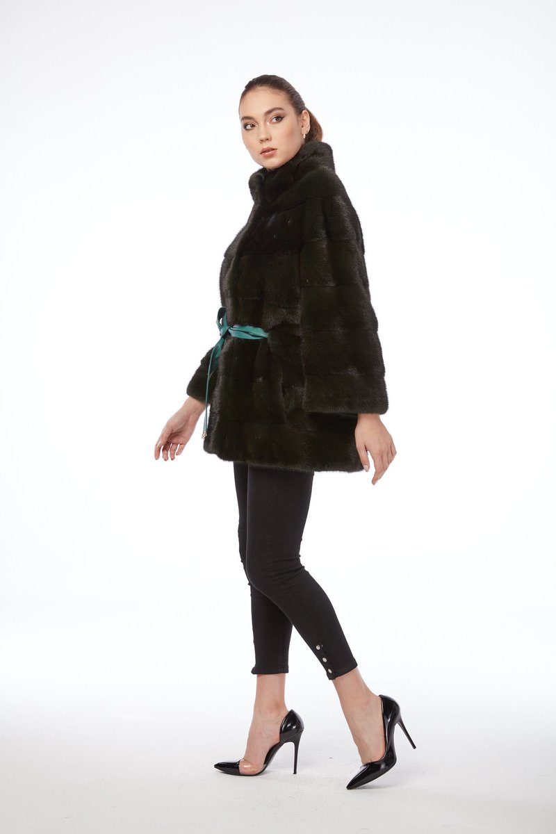gilbertifur's tweet photo. #chinchilla #fur #furcoat #lynx #realfur #vogue #mink #creative #coat #jacet #star #italy #milano #fox #sable #gilbertifur #furfashion #moskow #lover#russia #shine#class #guality #luxury #fashion #instafashion #lynxfur https://t.co/ab0wIsq4lJ