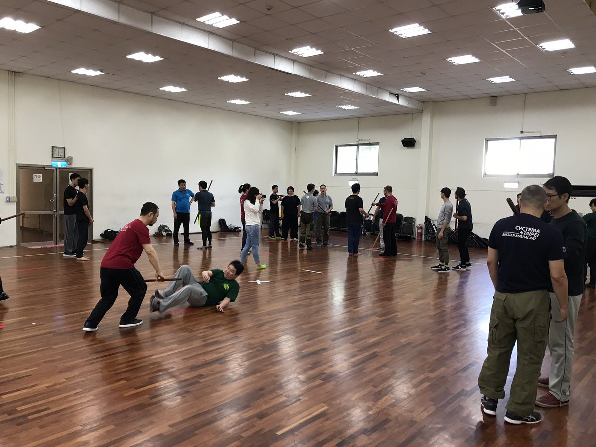 SystemaTaipei's tweet photo. Daniil Ryabko in Taipei https://t.co/y7hvgitutY
