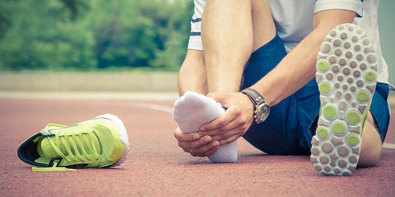 footgearlab's tweet photo. 9 Important Things to Know Before You Go Running with Bunions. https://t.co/WpZe1vTRn5 #Running #Bunions #Foot https://t.co/zYjiJQ7a0q
