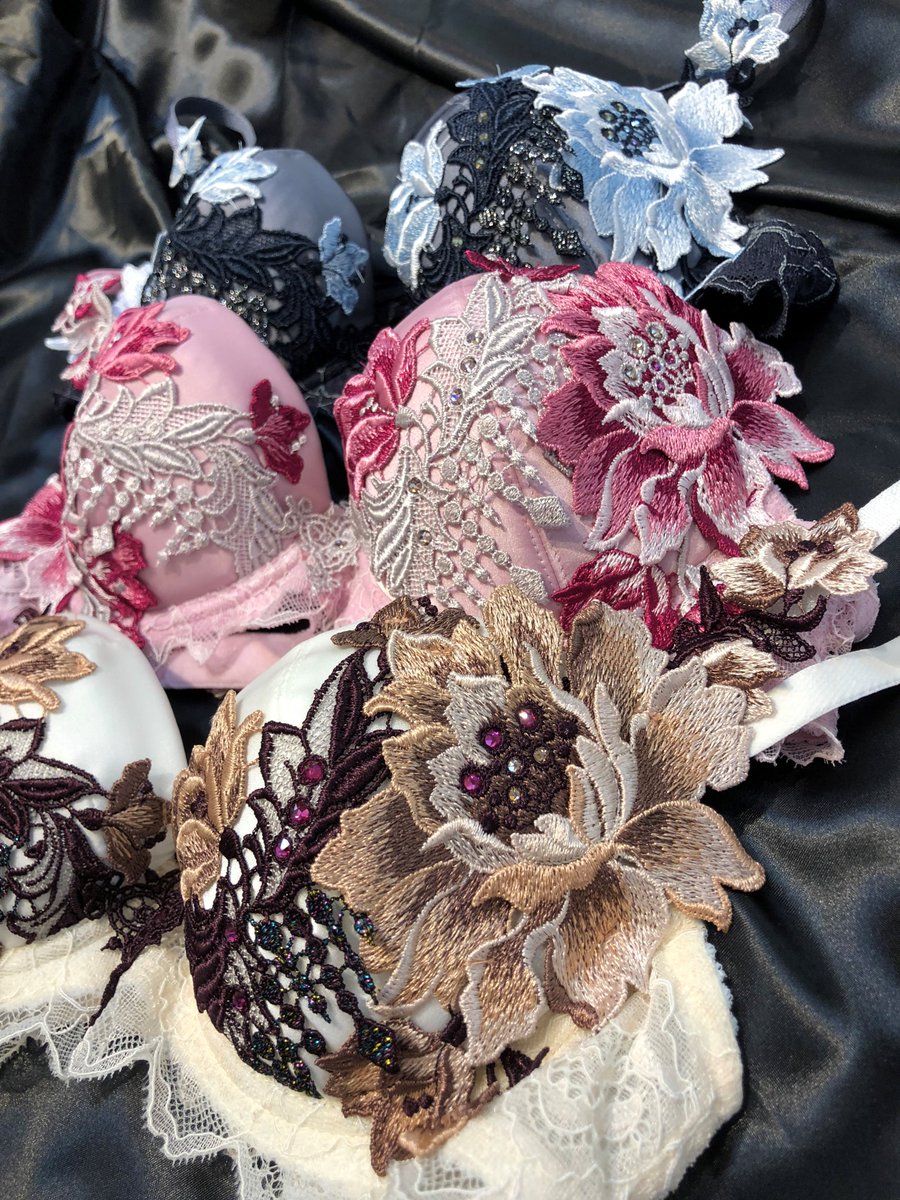 ラポール #サンロード青森 店】 誇り高き女帝をイメージした #サルート