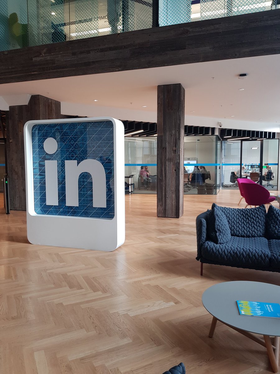 Delighted to be involved with <a href="/YSInow/">Young Social Innovators</a> at <a href="/LinkedIn/">LinkedIn</a> today.  Blown away by the talent and #innovation of our young people <a href="/MichaelDHiggins/">Michael D Higgins</a> and the <a href="/nolimitsbooks/">No Limits⭐️</a> girls are back <a href="/philipbromwell/">Philip Bromwell</a> great #socialinnovation taking place