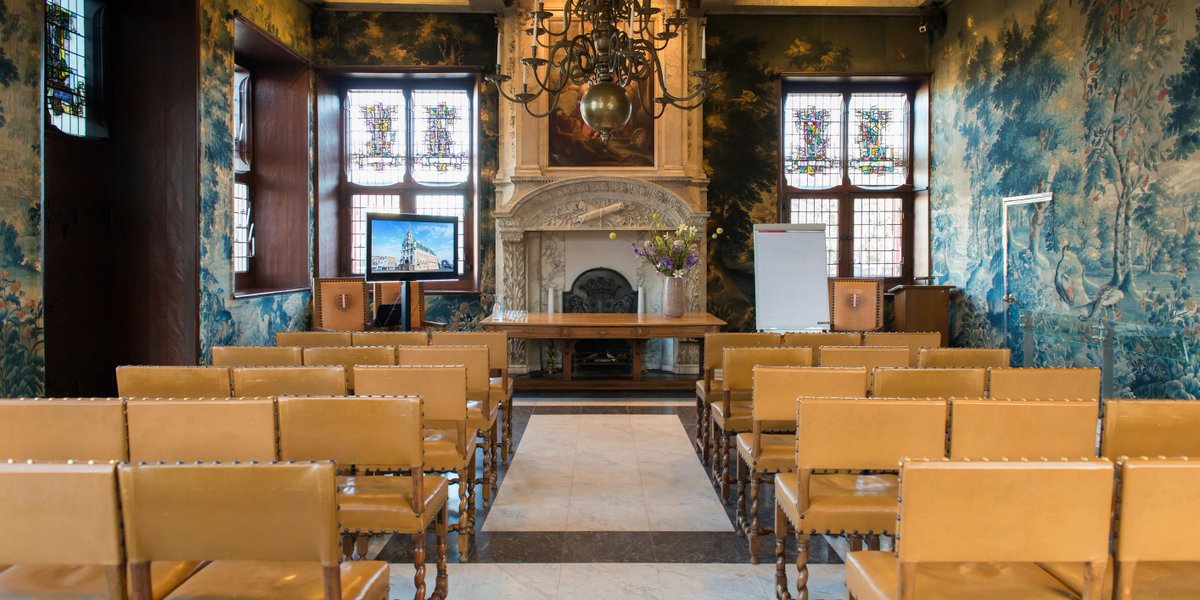 Vier je complete bruiloft in Het Oude Stadhuys! Dit monumentale pand in de binnenstad van Gouda is de perfecte trouwlocatie. Zondag 28 oktober open huis! ow.ly/eMMf30lWD4Q