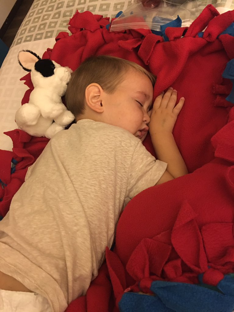 MccoshCharles's tweet photo. #TeamTavish is back in the hospital for at least the next two weeks after spiking a fever during blood transfusion. Please pray and please RT. https://t.co/MNo2pIfjdt