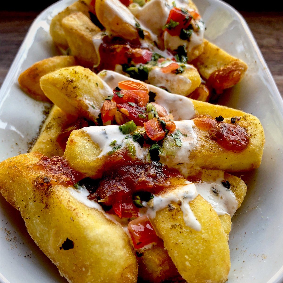 sarahskichen's tweet photo. We did a poll and 90% said yes to Masala chips, so here they are on the menu. Hope you guys agree with the insta followers. https://t.co/AHY0xrJWif
