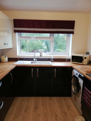 I_WoodJoinery's tweet photo. Lovely little kitchen and flooring completed. https://t.co/vHiOZi0JmS