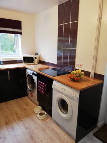 I_WoodJoinery's tweet photo. Lovely little kitchen and flooring completed. https://t.co/vHiOZi0JmS