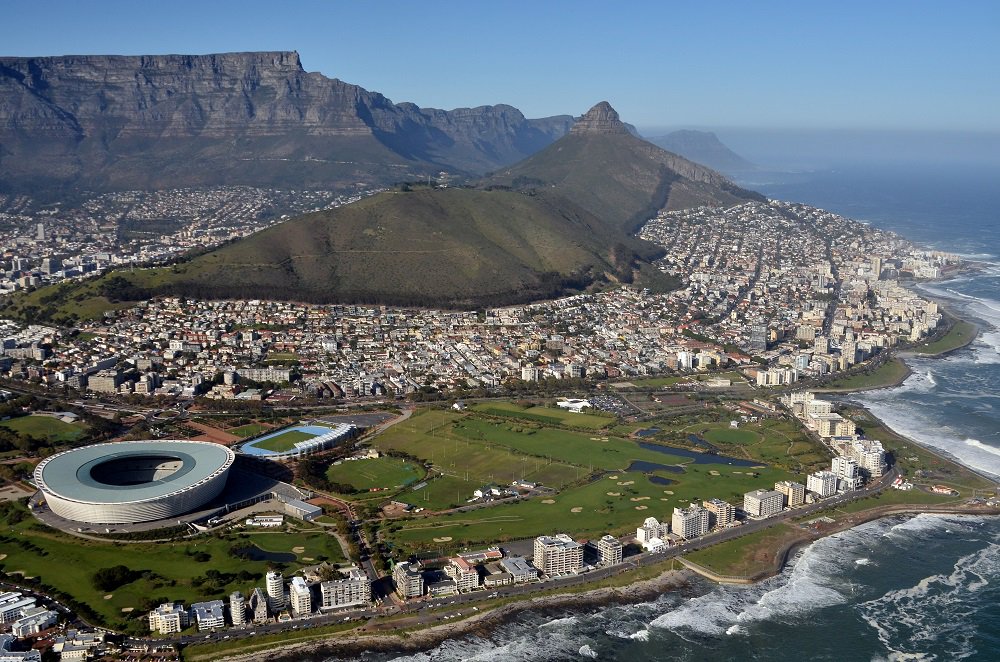 TourvestDM's tweet photo. A truly inspiring story! The story of locals, businesses and visitors all working together in innovative ways to save water... Here's how #CapeTown made the most of a dry situation... π https://t.co/majR27gSdF
#WaterWiseTourism #WednesdayWisdom #Tourism #SaveLikeALocal https://t.co/Eso76ckUEY