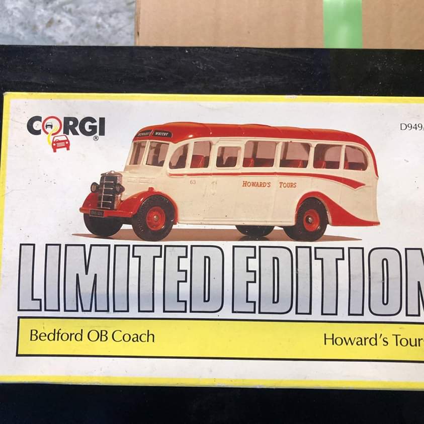 corgi diecast buses