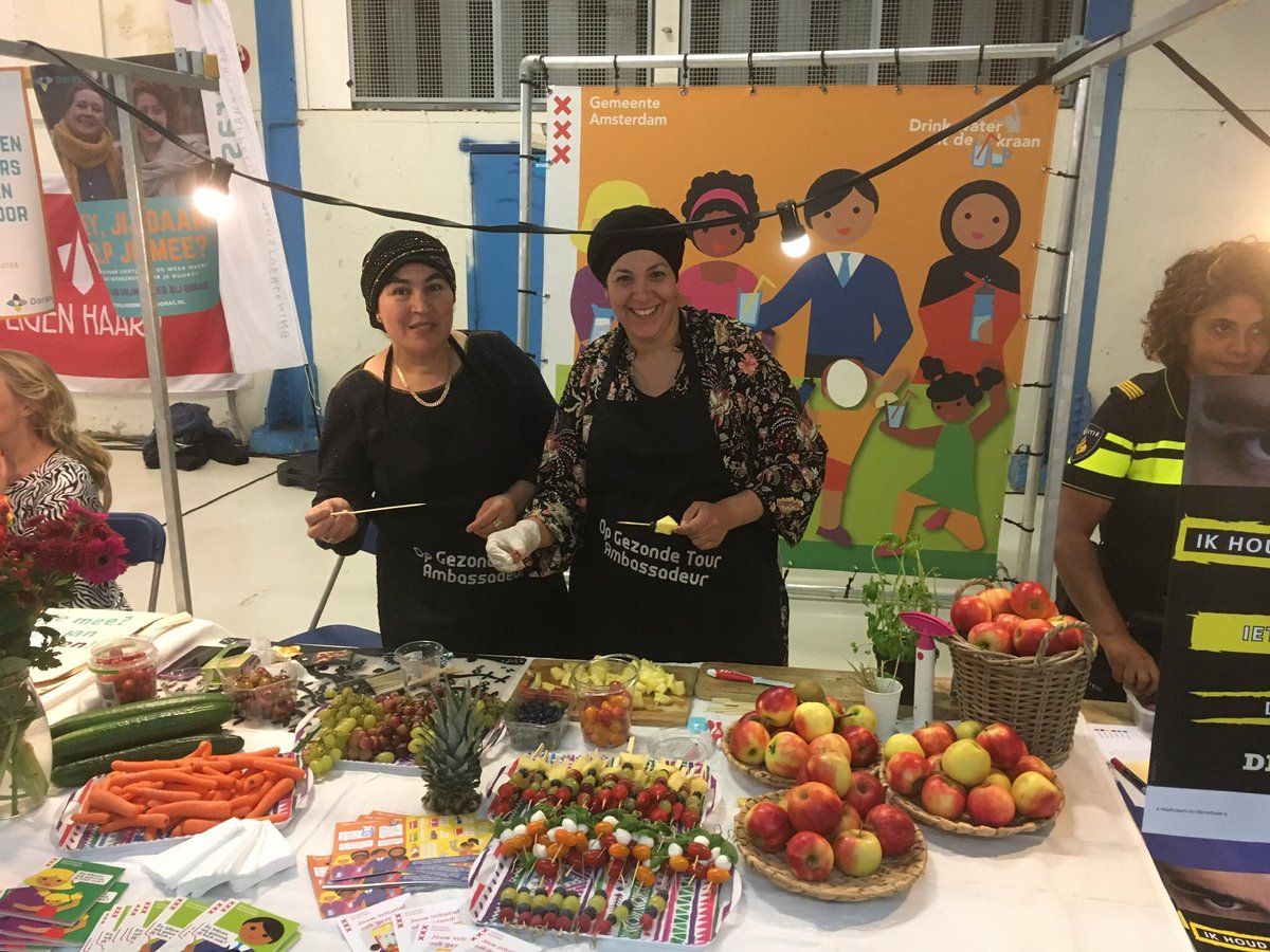 Gisteren presenteerde 110 noordse organisaties zich tijdens #NoordvindtNoord. Daar kunnen de gezondheidsambassadeurs natuurlijk niet ontbreken. In december start een training voor nieuwe gezondheidsambassadeurs! <a href="/noord020/">Stadsdeel Noord</a>