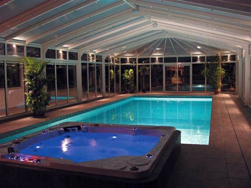 HotTubSwimSpaCo's tweet image. How do #SolarPoolHeaters work? ow.ly/Buxe30lWH7u