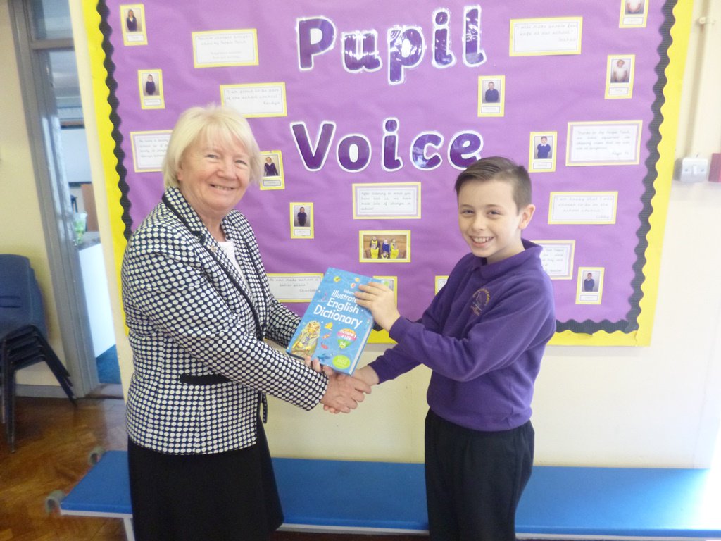 SWAcademyNS's tweet photo. A big thank you to the Rotary Club for coming into school and presenting our Year 6 children with wonderful illustrated dictionaries. https://t.co/O3F0BiwORR