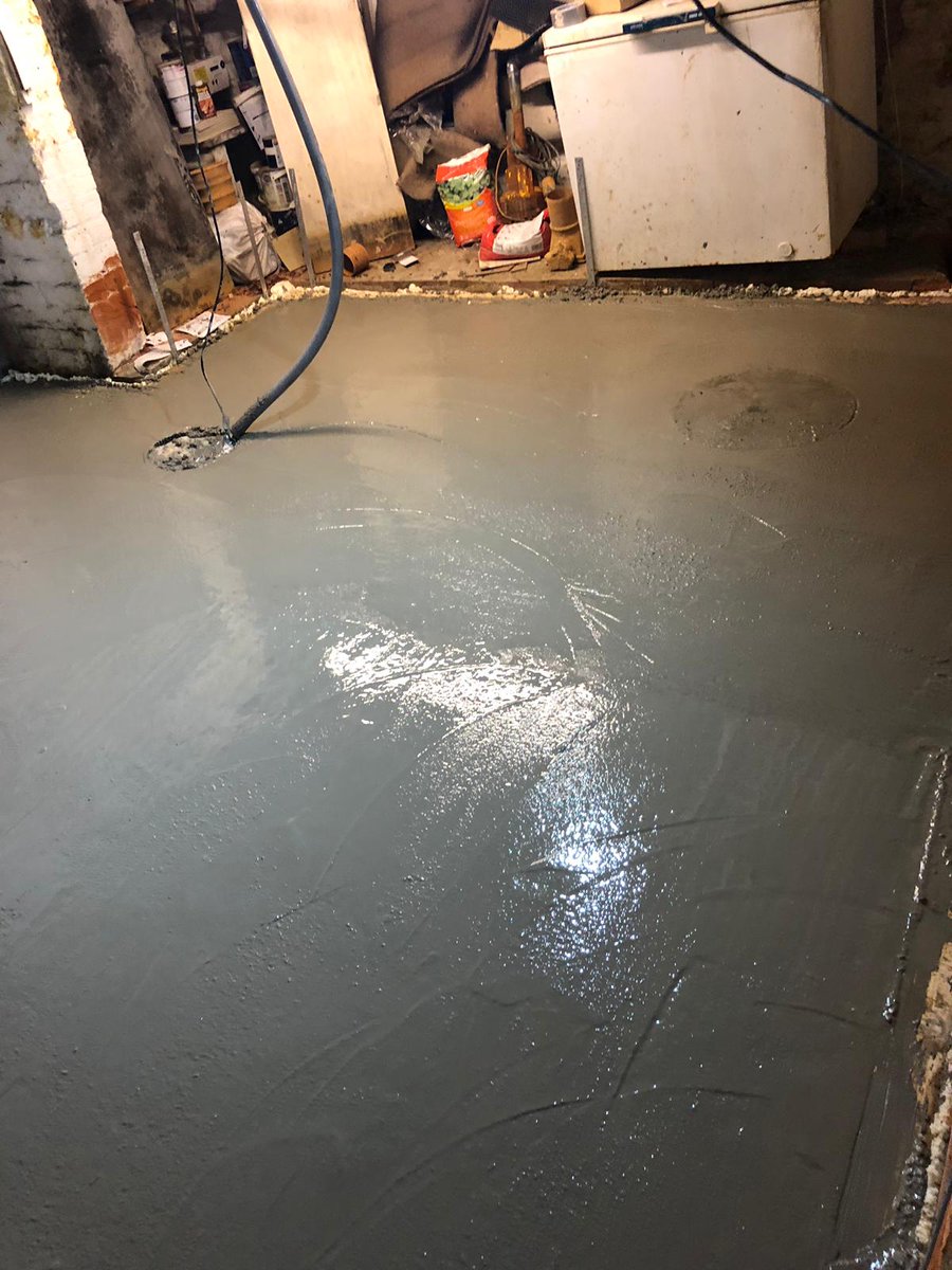 Dryabode's tweet image. Basement waterproofing in Lytham yesterday. Pouring a reinforced concrete slab by pumping from the road side die to access difficulties.