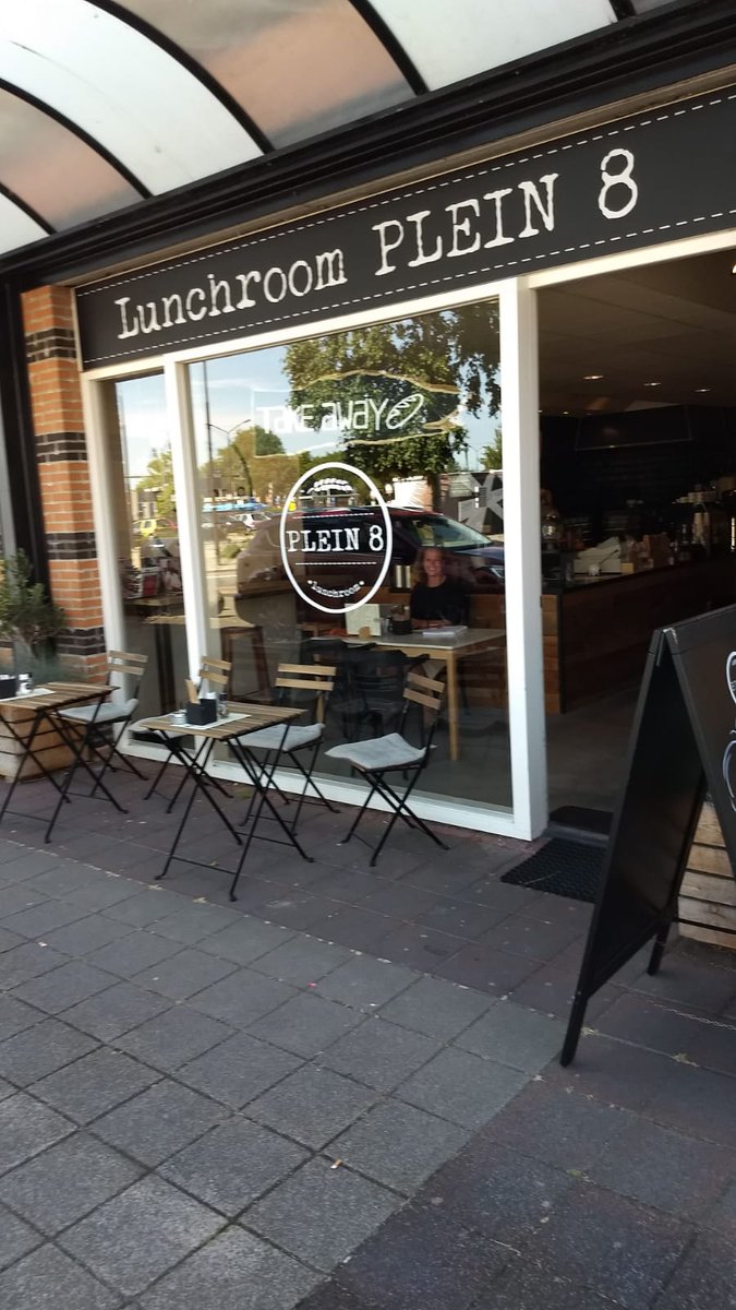 Kom tussen 10.00 en 11.30 uur even langs voor een kopje koffie in Plein8, wij praten jou graag bij over het Stationsgebied Heerhugowaard! #Stationsgebied #Heerhugowaard