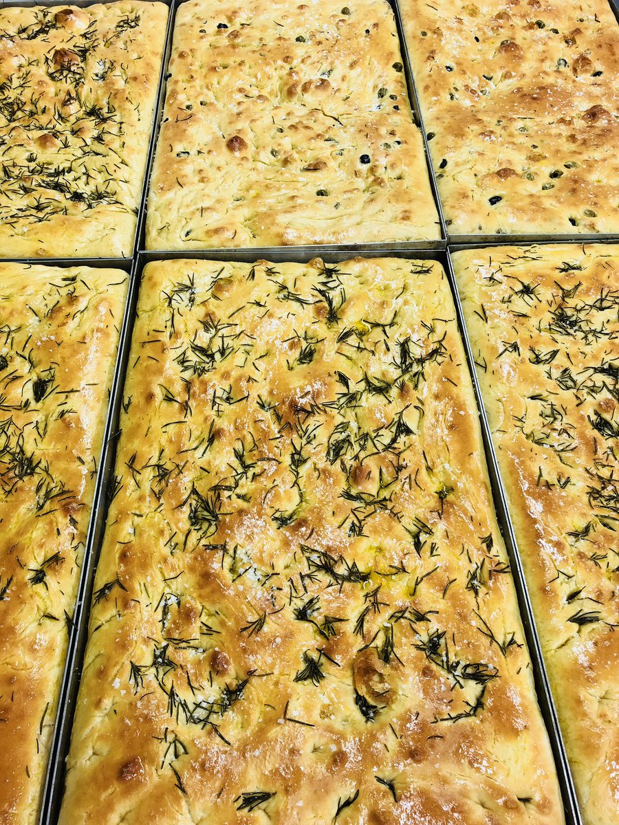 The Artisan Baker tweet media