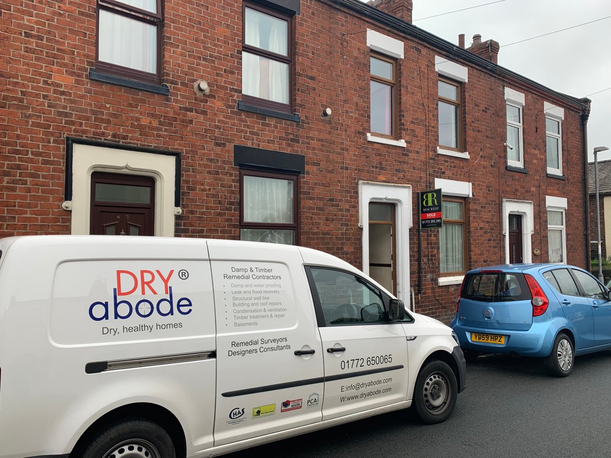 Dryabode's tweet image. #dampsurveyspreston Out and about this week #prepurchasedampsurveys and reports for #homebuyers including budget estimates by fully qualified quantity surveyor. Protect your financial interests.