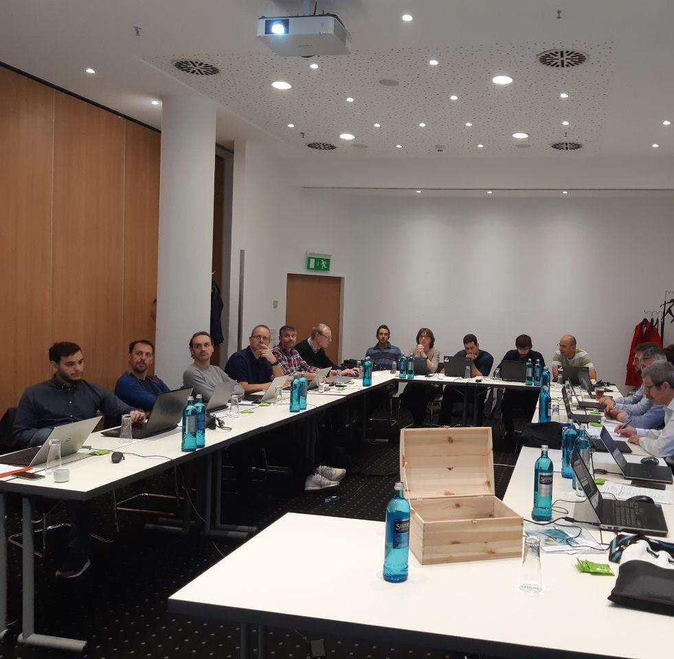 MONSOON_EU's tweet photo. Here we are! Second day for MONSOON meeting in #Frankfurt!
@SPIRE2030 @IsmbOnweb @ros_aria @CERTHellas @aschnecom  @PraizelinN @claudiopastrone @LinksFoundation @MarcoDi64655504 @probayes @capgeminifrance @RioTinto https://t.co/ga3YtLn4lx