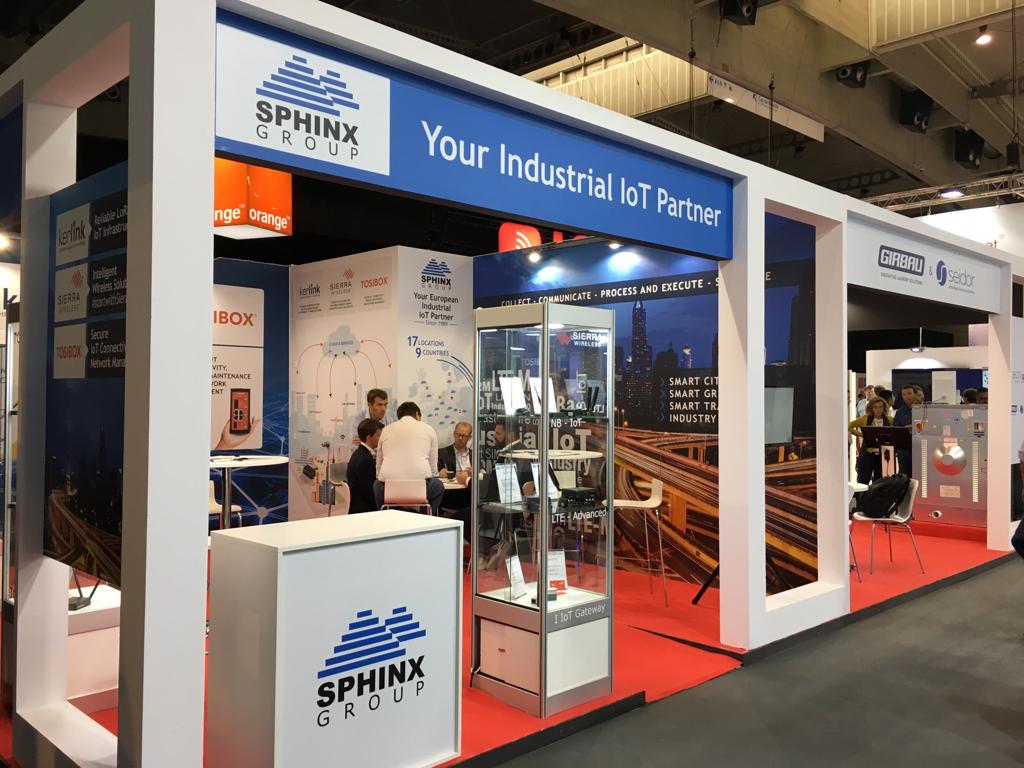 SPHINX_France's tweet photo. What a busy day yesterday on booth E614 @IOTSWC ! We met a lot of our customers, contacts, partners and shared amazing time around the cocktail. Day 2 today with @SierraWireless, @kerlink_news and @TOSIBOX : come to us for another great day. https://t.co/4BxaDr8Qb4