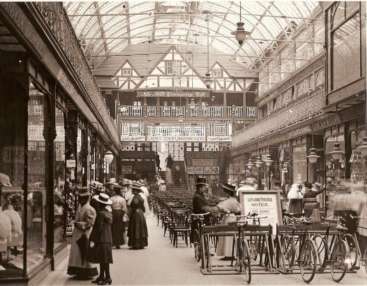 We’re celebrating our 120th anniversary this month and will be hosting an exclusive event on Thursday 1st November. Keep your eyes peeled for more information! #Wayfarers120 (RBH)