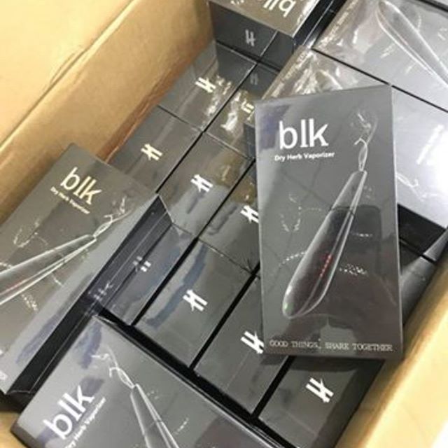 augustvape's tweet photo. #blkmanba #dryherb https://t.co/M6B6NcJVQs https://t.co/F55RpIzT4L