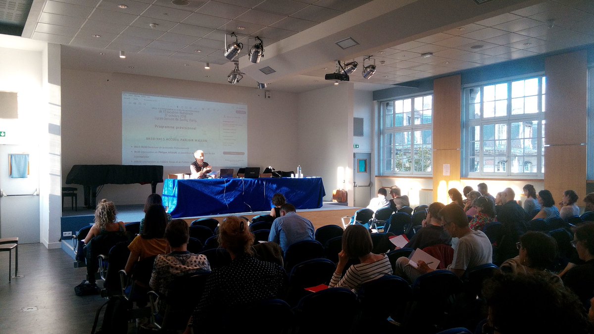 Apden_Creteil's tweet photo. Journée interacademique #Apden #economiedesmedias ouverture avec Philippe Aigrain de @laquadrature @Apden_Paris @ApdenVersailles https://t.co/hs2L8PUBoj
