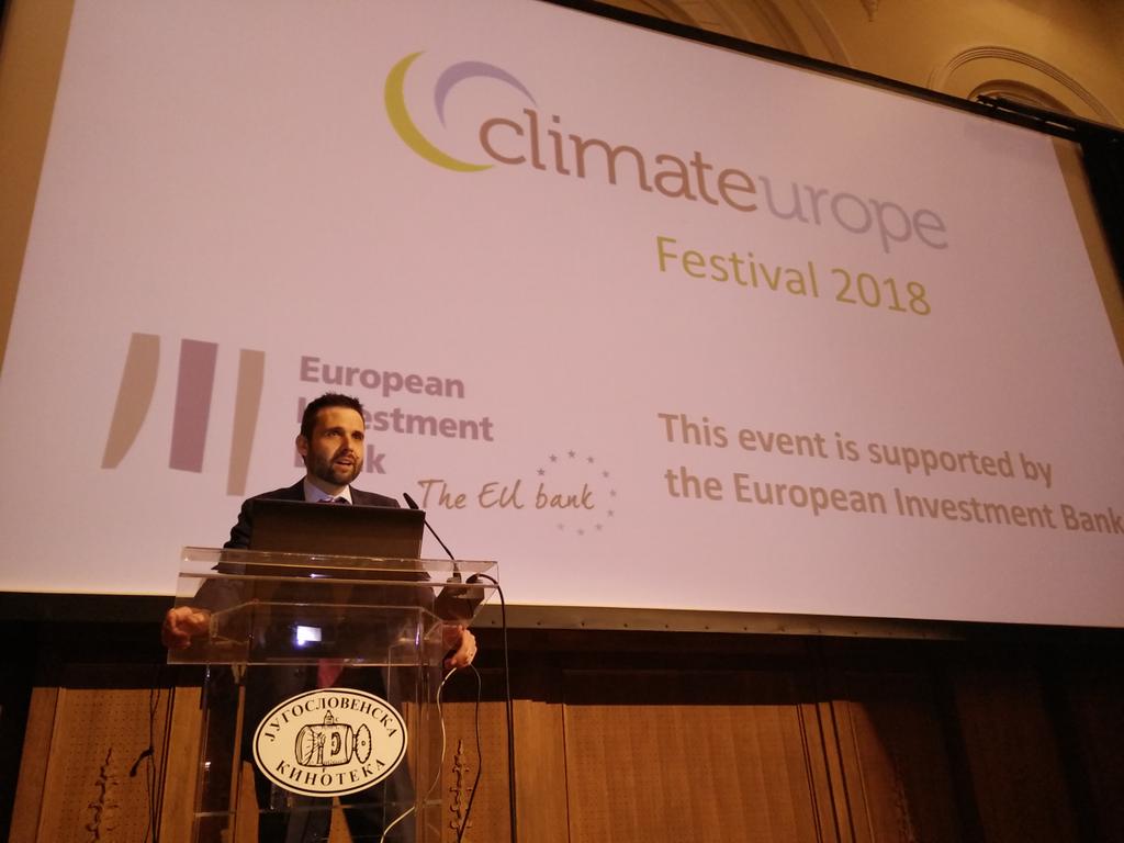 Now @martinezboti gives the European Commission's perspective on #climateservices & the @IPCC_CH report: 'we can stabilise temperatures by reducing greenhouse gas emissions... We need immediate and ambitious action and #climateservices will be key to achieving this' #ClimatEU18