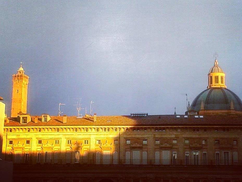 #MyBologna: la città con le foto del "team" <a href="/twiperbole/">Twiperbole</a> su instagram