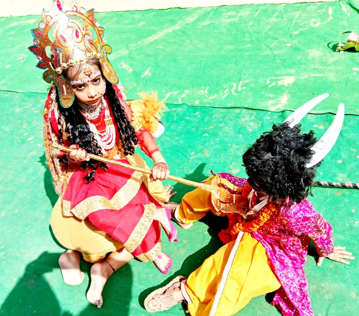 xaviermzp's tweet photo. Keeping the festive spirit alive, Dussehra was celebrated at St. Xavier School, Mirzapur, UP. Various activities were part of the celebration, including Durga vandana, Ram Darbar, Mahishasura Vadh and dance. To show the victory of good over evil. https://t.co/0nHNnxUxtZ
