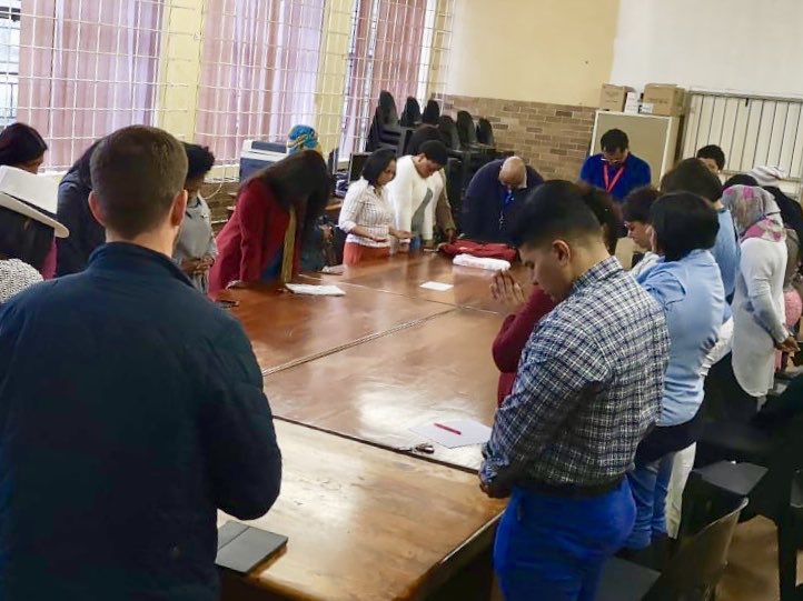 bdauberman's tweet photo. Awesome privilege to encourage and pray for the staff @ Stanger primary this morning! We declare they will crown this year will Gods goodness and abundance in Jesus name! Ps @glennschroder #10salvations #AmazingGrace #IsThereAnyone https://t.co/HnepYzUOLL