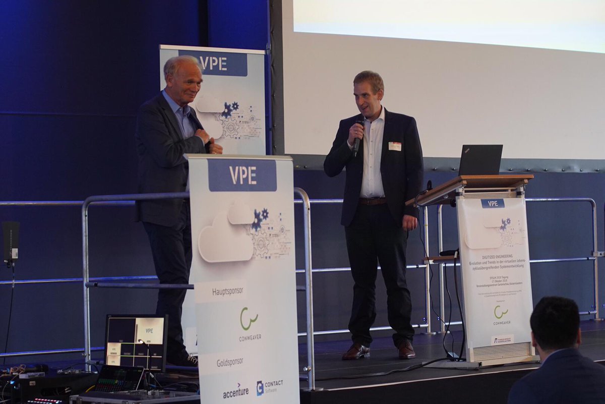 LehrstuhlVPE's tweet photo. Neue Revision: Professor Göbel eröffnet zusammen mit seinem Vorgänger Martin Eigner die SysLM 18 #syslm https://t.co/QaDtnLu2pN