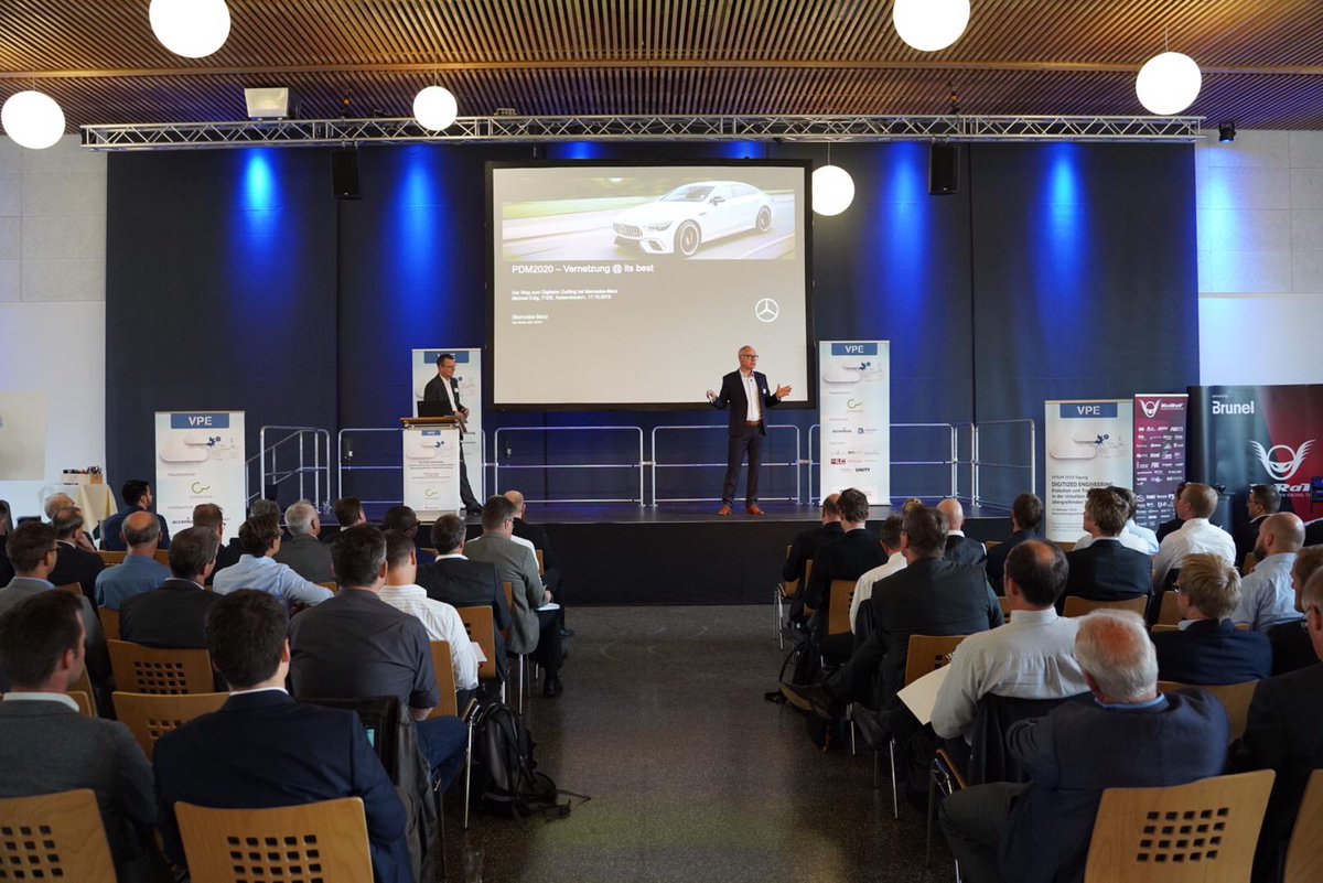 LehrstuhlVPE's tweet photo. "PDM2020 - Vernetzung at its best" Eine gemeinsame Keynote von Daimler und unserem Hauptsponsor Conweaver.
#SysLM https://t.co/fkPhmsVIDM