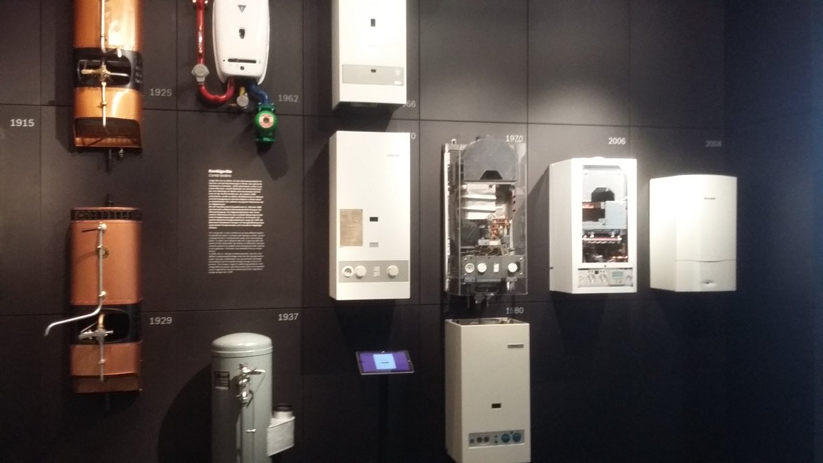 DidierGlp's tweet photo. From the origins to the future. Durability of a #Brand is not only due to technology innovations but also to #Design.
#Bosch https://t.co/6pNGfUKF8N