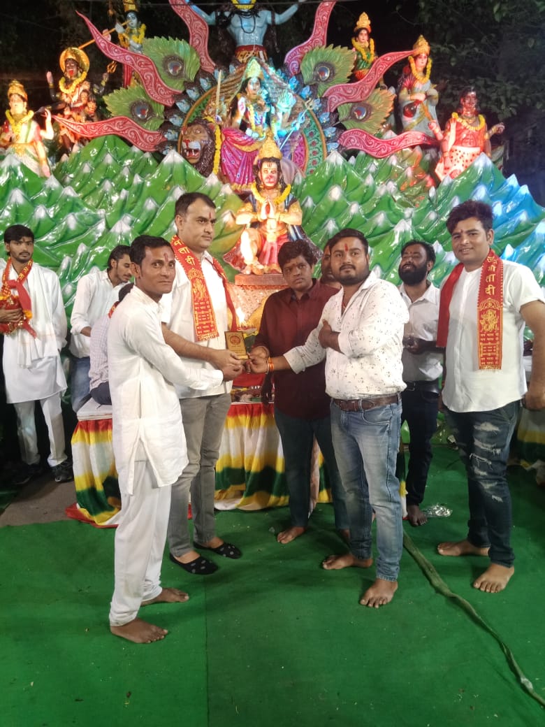 Rajesh_INC1's tweet photo. आज देश में बहुत अधर्म हो रहा है, देश की अर्थव्यव्स्था बहुत ही गहन संकट में है अथवा हमारा महान भारतवर्ष का सूरज भाजपा के राज में ढले जा रहा है।
#PowerToCongress #congressjanjankeliye #Jaipur #Rajasthan #BetterJaipur #JaipurWithRajesh https://t.co/6xaocYrkot