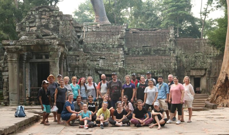Recently a select group of staff, students and parents from #CorpusChristiCollege travelled to Cambodia 🇰🇭 to participate in a program of community service and cultural immersion, experiencing teaching, building, Catholic worship, and local traditions and sightseeing.