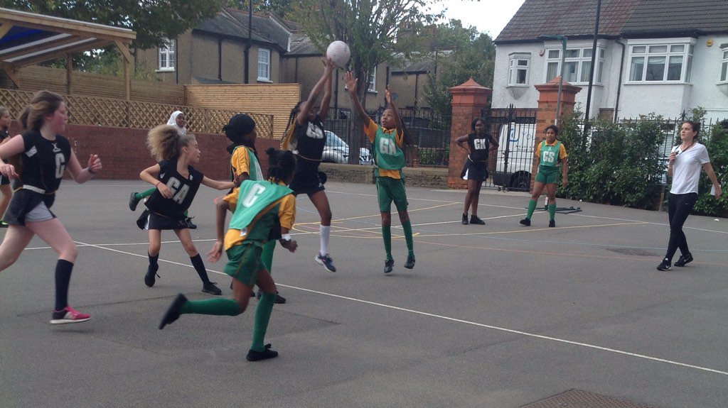 PE_BHPS's tweet photo. Another great evening of Netball, a competitive game against @GeorgespicerP with a 2-2 draw. Well done girls! https://t.co/kdGHDYCJRq