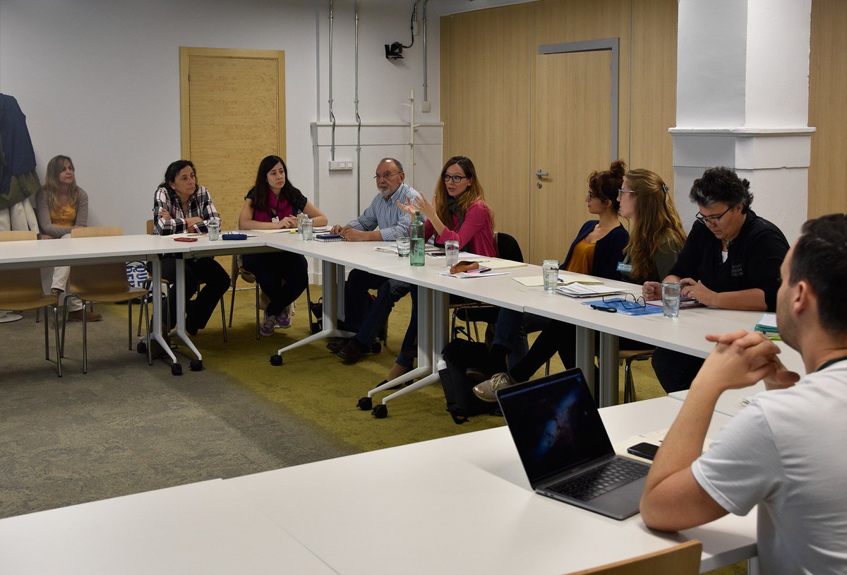 emprendeverde's tweet photo. Hoy contamos en #LABImpulsosVerdes con @enriqueestrela, co-fundador de @verdesdigitales, que compartirá con los 18 participantes del programa sus conocimientos de #MarketingOnline enfocados a los negocios de #TurismoSostenible. https://t.co/QyE2fmfuIM