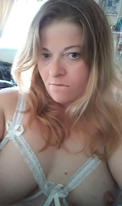 We had a #fucking good time making our last video! We have been asked to smoke or go single in our next<a href="/tag/fucking"class="tags">#fucking</a><a href="/tag/porn"class="tags"><span>#porn</span></a><a href="/tag/kinky"class="tags"><span>#kinky</span></a><a href="/tag/boobs"class="tags"><span>#boobs</span></a><a href="/tag/bigboobs"class="tags"><span>#bigboobs</span></a><a href="/tag/pornhub"class="tags"><span>#pornhub</span></a><a href="/tag/fuck"class="tags"><span>#fuck</span></a><a href="/tag/erotic"class="tags"><span>#erotic</span></a>