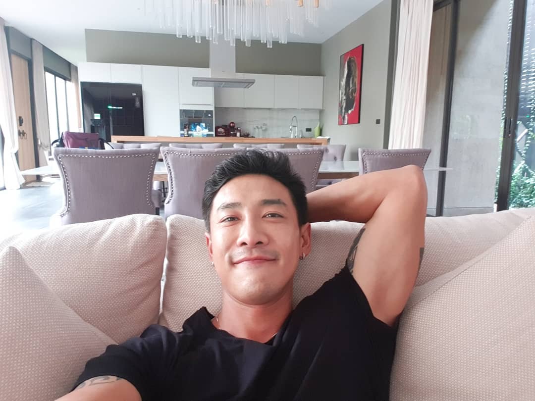 สุขใจที่สุดเมื่อกลับมานั่งเล่นที่บ้าน😊😊😊