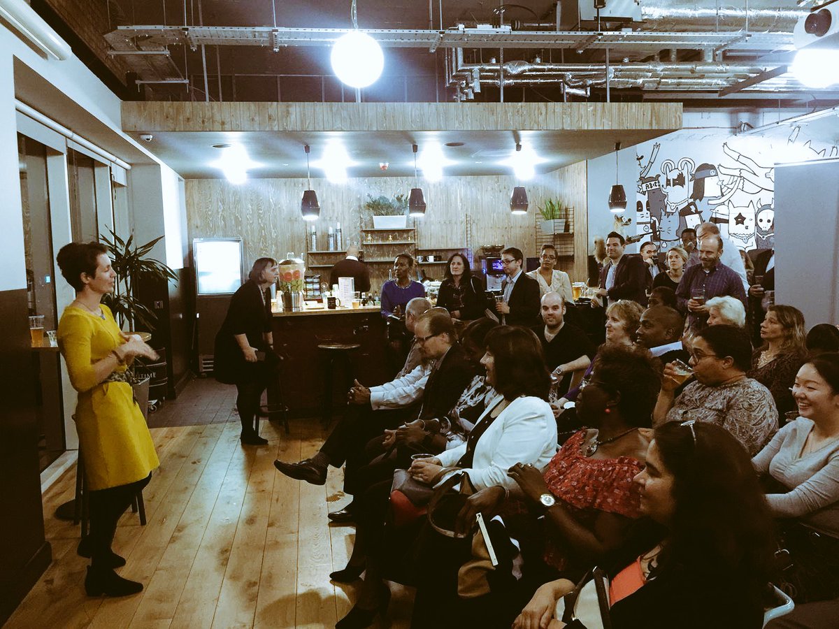 BiancaSainty's tweet photo. Enjoyed sharing my Top 5 Health & Wellbeing Hacks for Busy Business Owners last night @ybcuk #meganetworking @WeWork Chancery Lane. Message me if you want to find out what they are! #businessowners #healthy #productive https://t.co/e5UD3OqNlO
