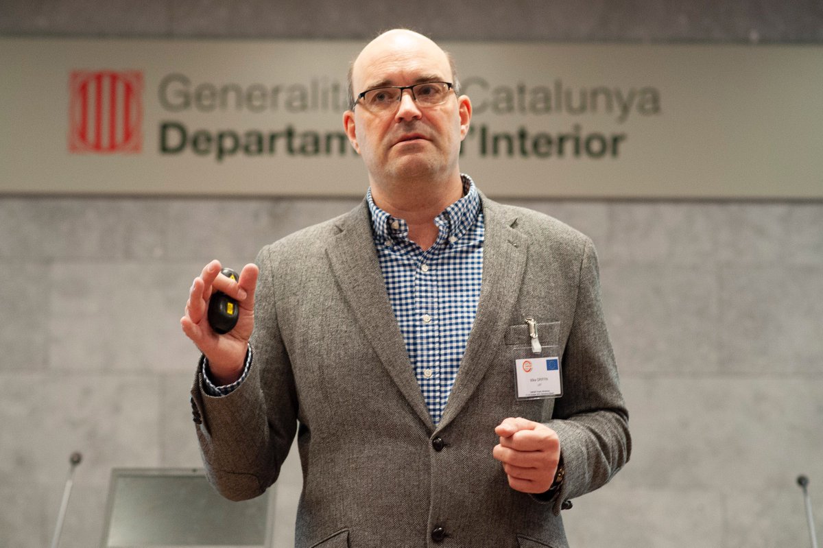 Mike Griffin from <a href="/Luxembourg_RTO/">Tami Alejandro</a> presents the results of the V2 Trials during the <a href="/TARGET_EU/">TARGET</a> Public Workshop. Six Trials run during September 2018.
#AugmentedReality #VirtualReality #CommandPost #ispccat