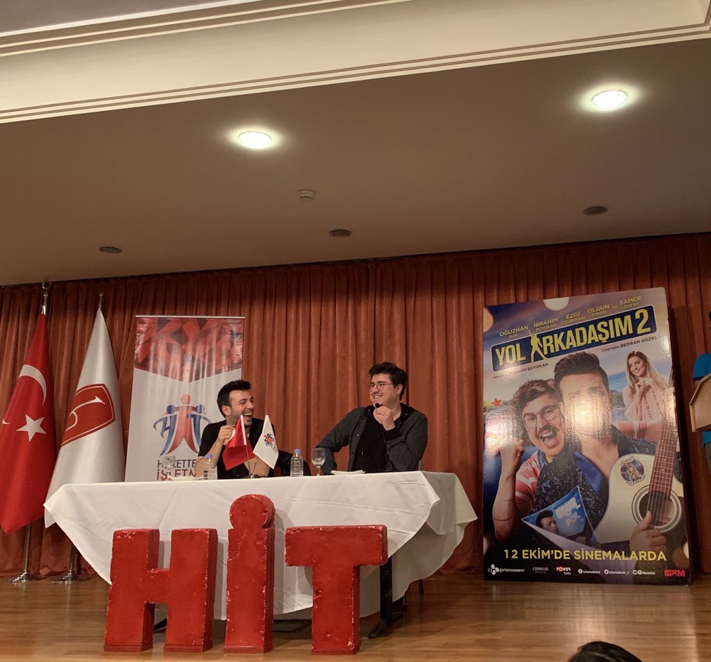hacettepehit's tweet photo. Bu keyifli söyleşi için Yol Arkadaşım 2 film ekibinden başta Oğuzhan Koç ve İbrahim Büyükak olmak üzere etkinliğimize yoğun ilgi gösteren herkese çok teşekkür ederiz! Gelecek etkinliklerimiz için takipte kalın. 🎉☺️ #hacettepe #yolarkadaşım2 #oğuzhankoç #ibrahimbüyükak #hittalks https://t.co/XXNJaUn3Ik