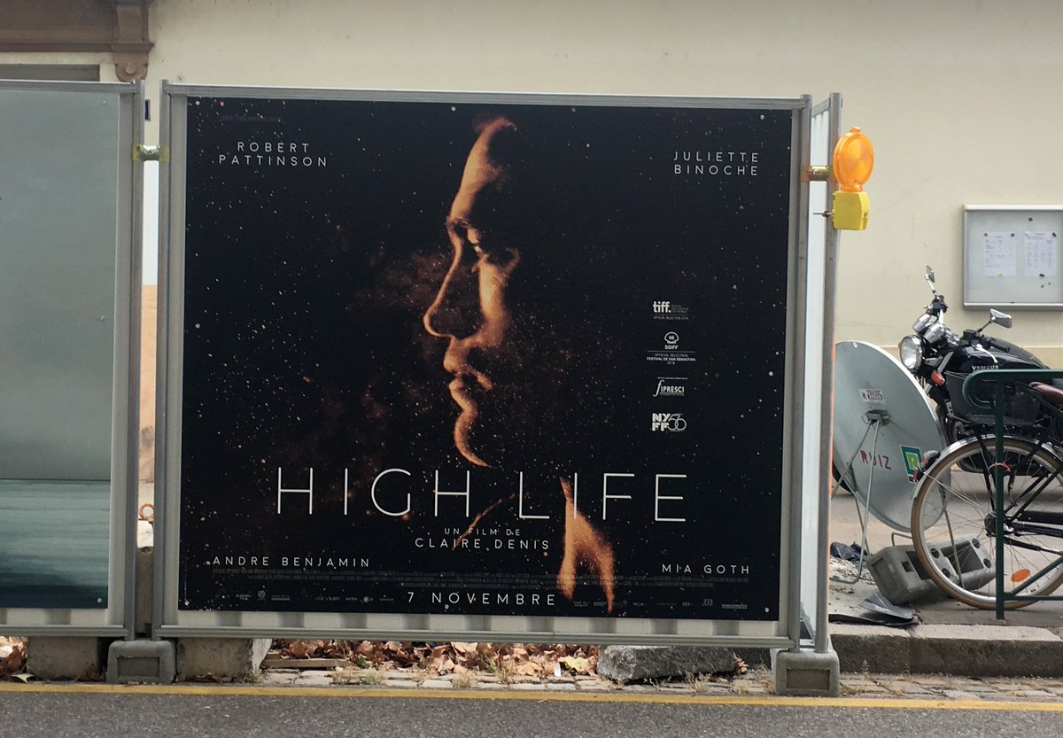 WildBunch's tweet photo. JOUR-J : #HighLife est présenté ce soir au @FestLumiere en présence de Claire Denis ! 
D'ici là, le film s'affiche dans les rues de Lyon. https://t.co/V4HDKJreys